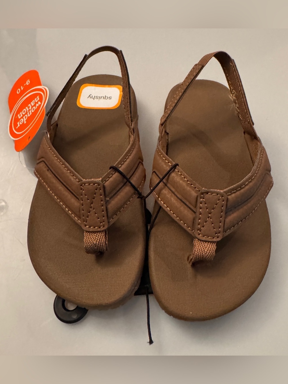 WONDERNATION brown thong sandals with back strap summer beach vacation - Picture 2 of 5